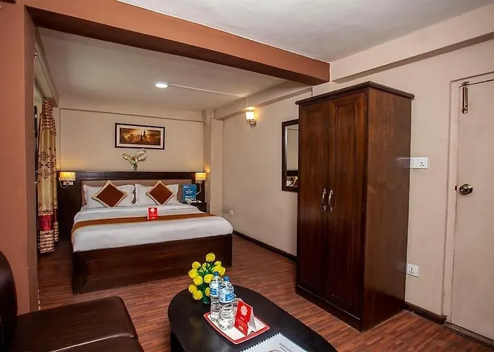 Hotel Divine